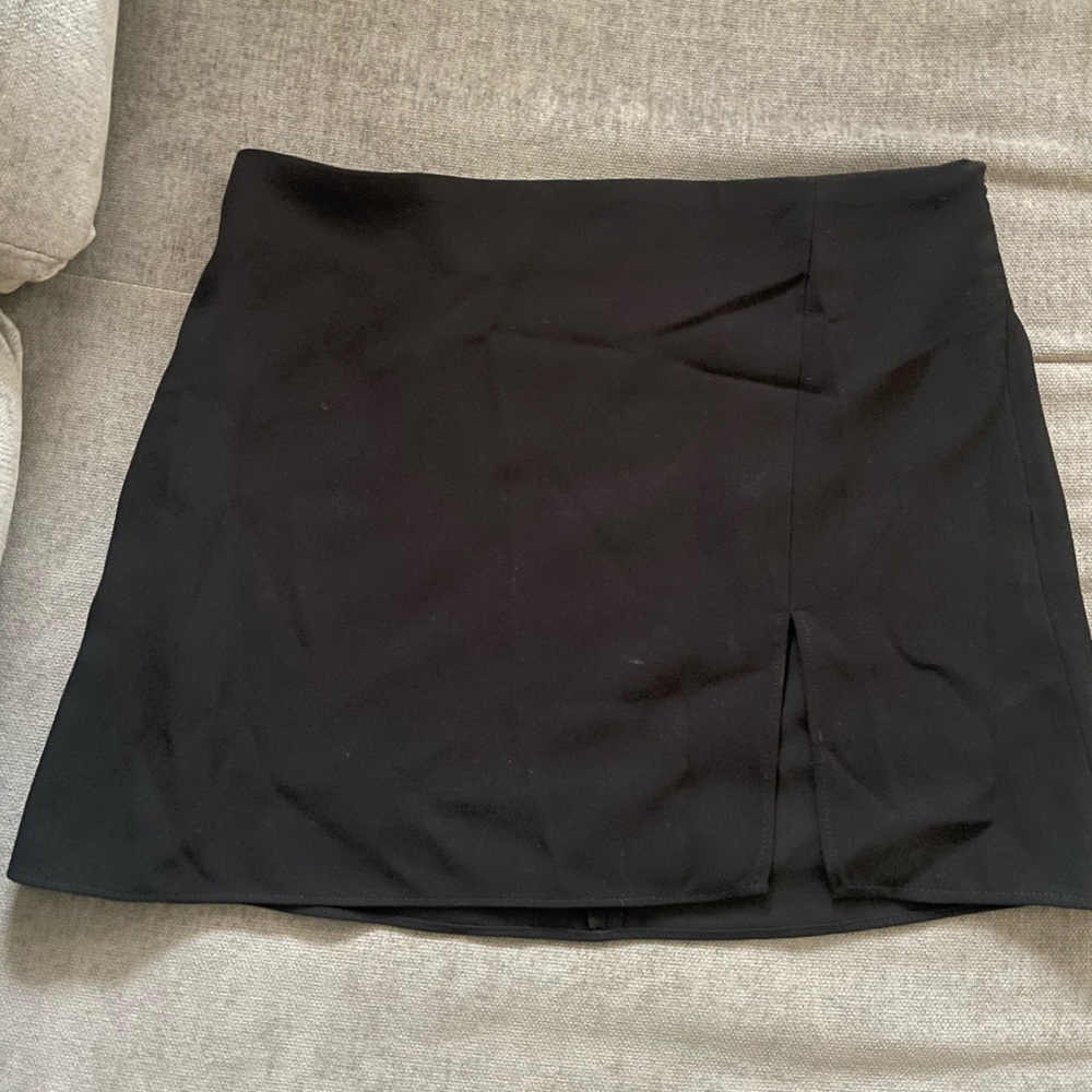 Zara mini black slit skirt